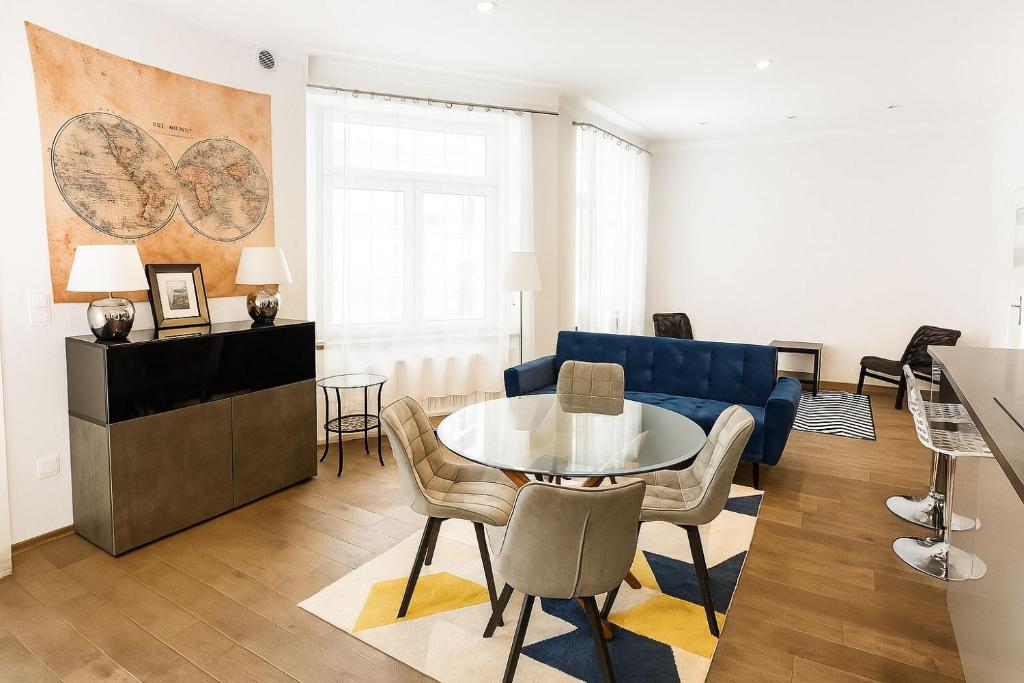 Apartament Superior salon